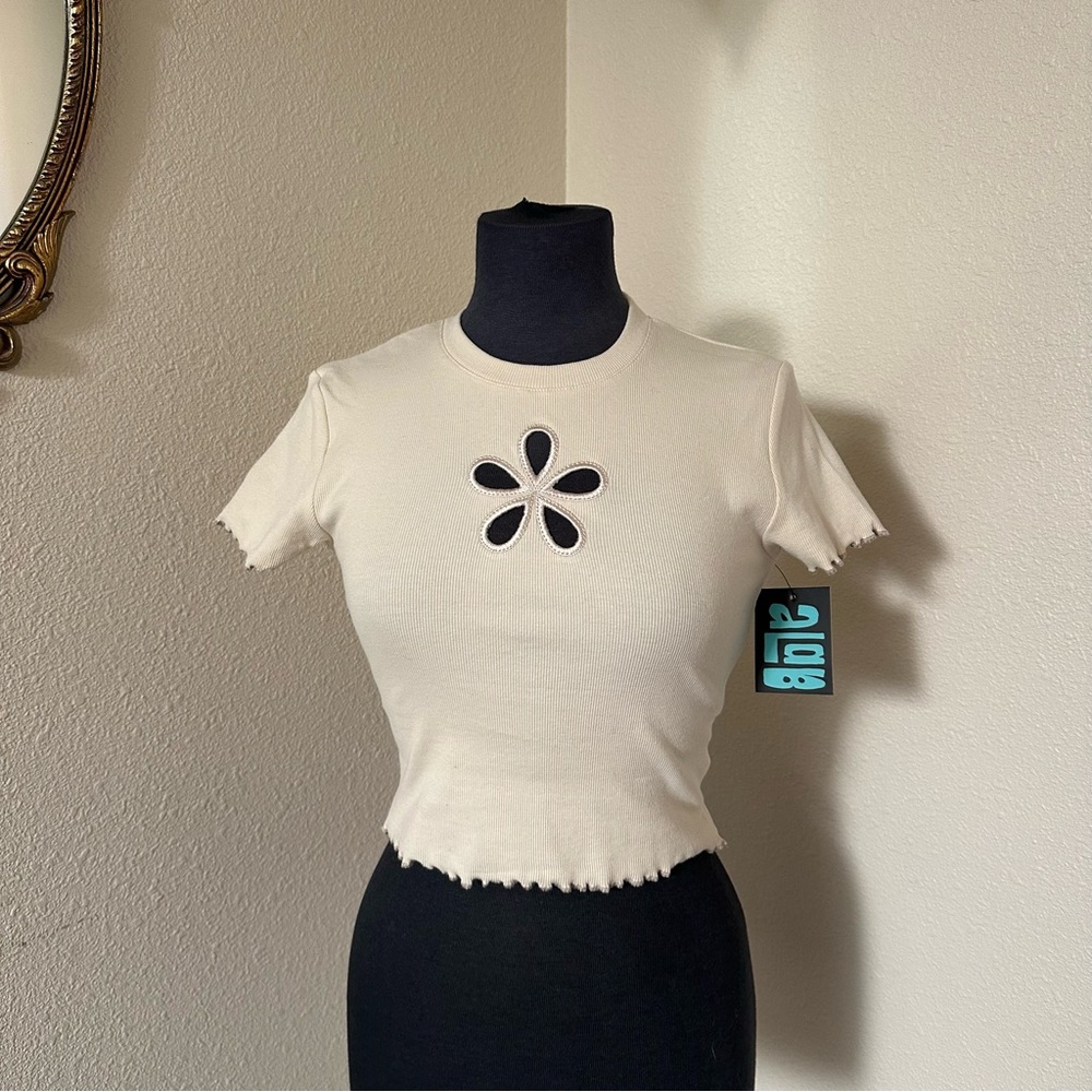 ALAB Flower cut-out baby tee M NWT
